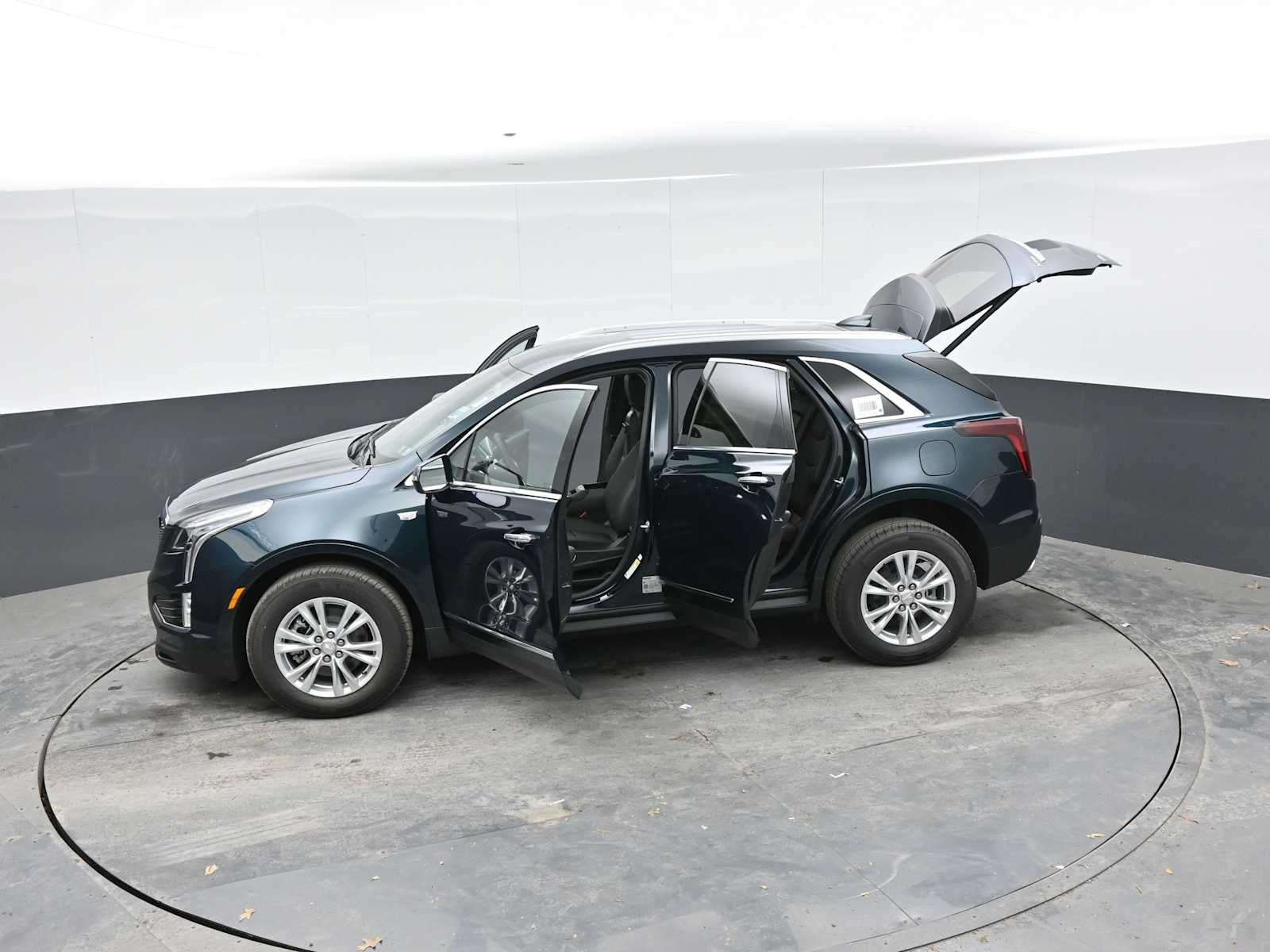 2026 Cadillac XT5 Luxury