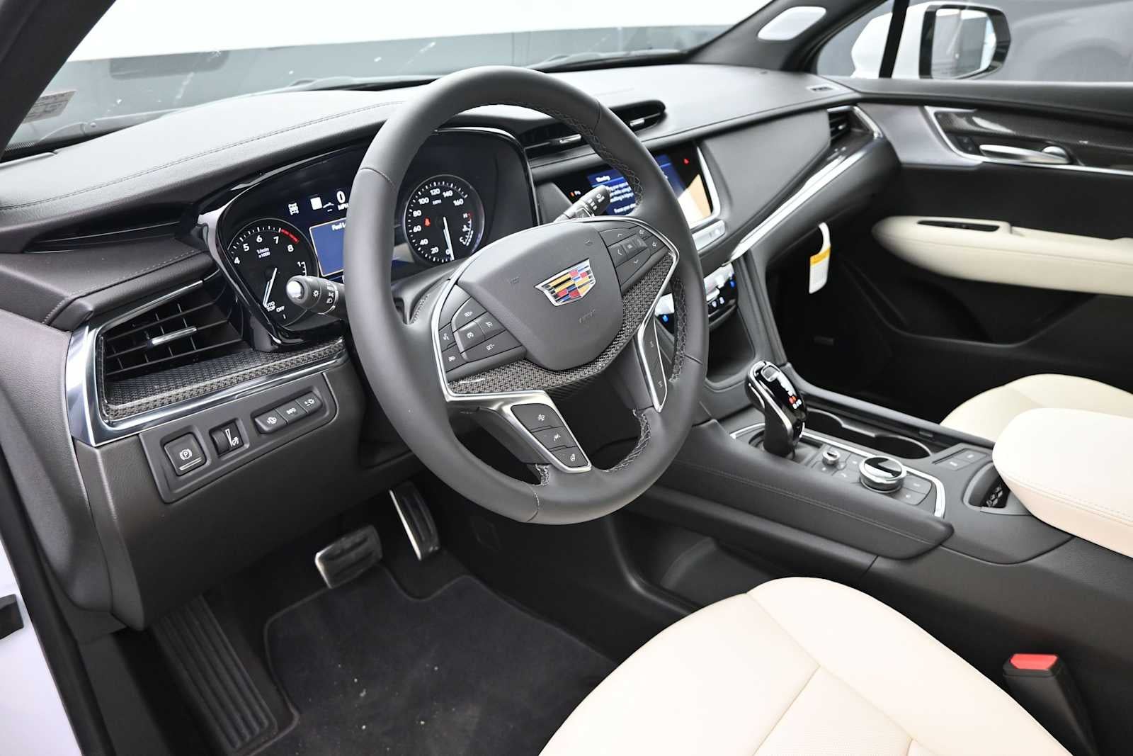 2026 Cadillac XT5 Sport