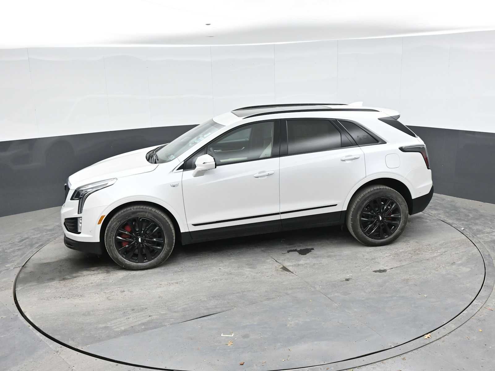 2026 Cadillac XT5 Sport