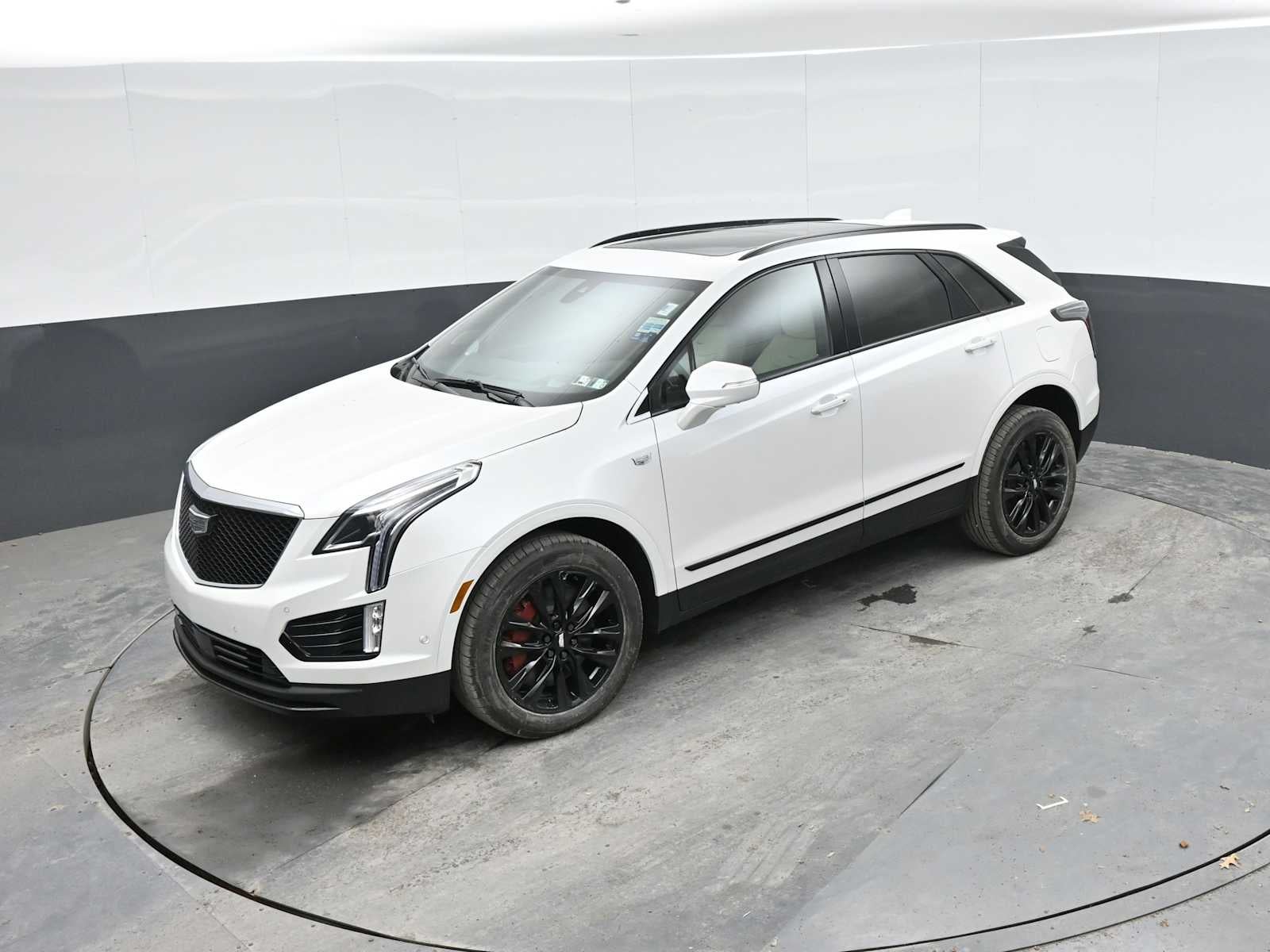 2026 Cadillac XT5 Sport