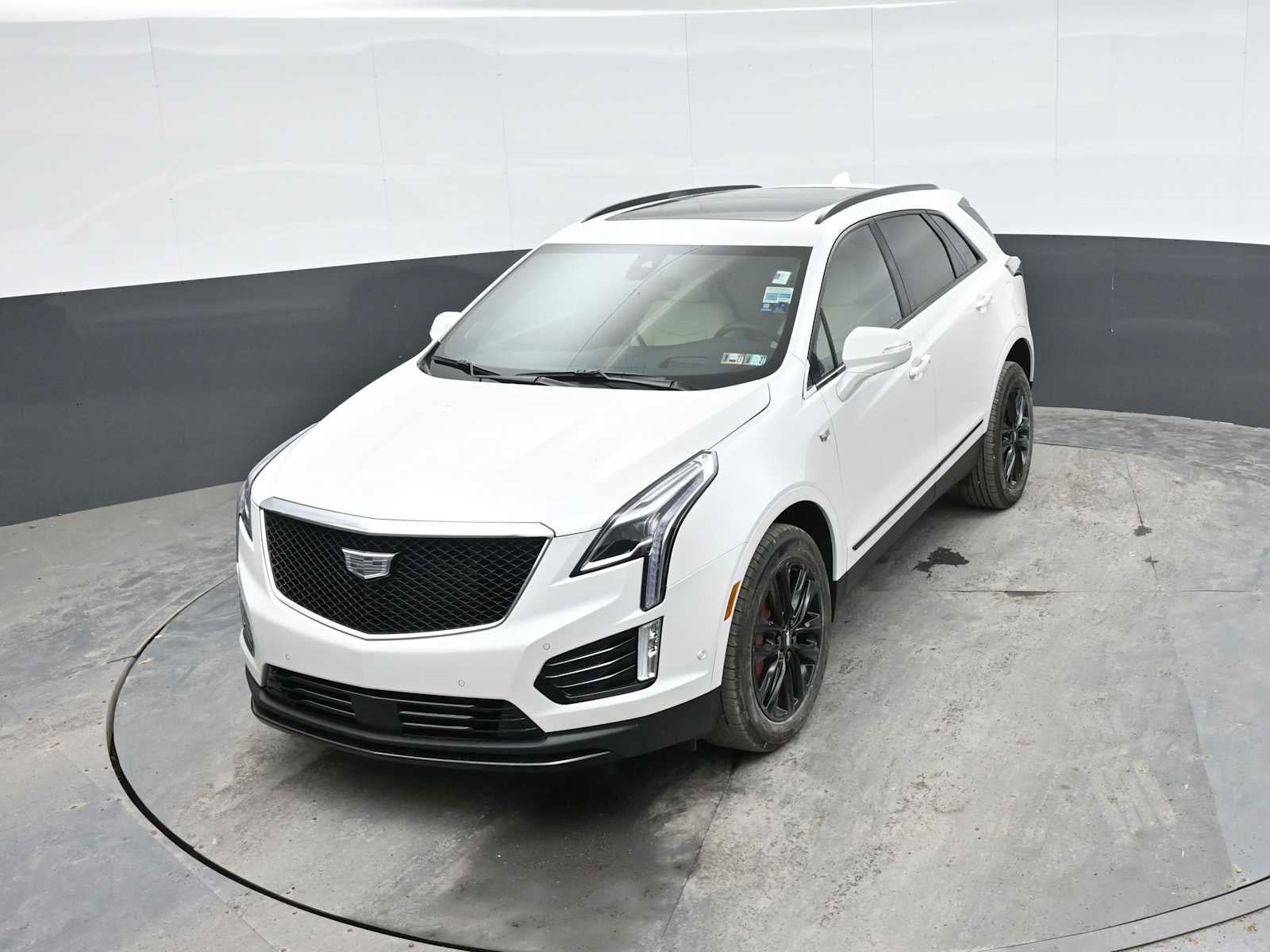 2026 Cadillac XT5 Sport