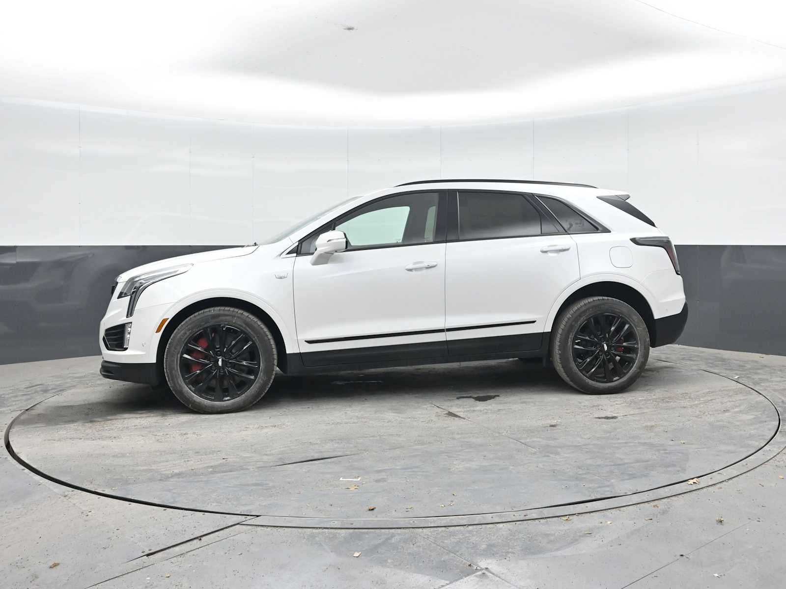 2026 Cadillac XT5 Sport