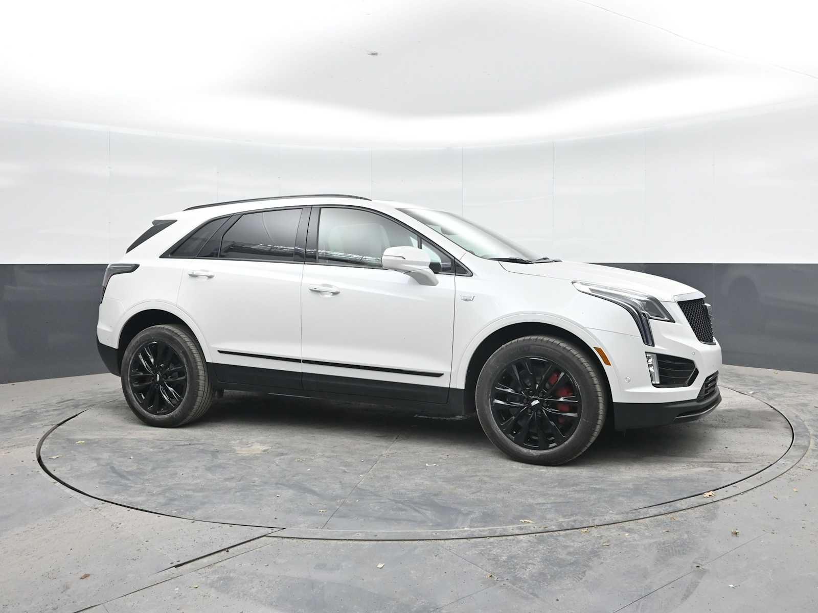 2026 Cadillac XT5 Sport