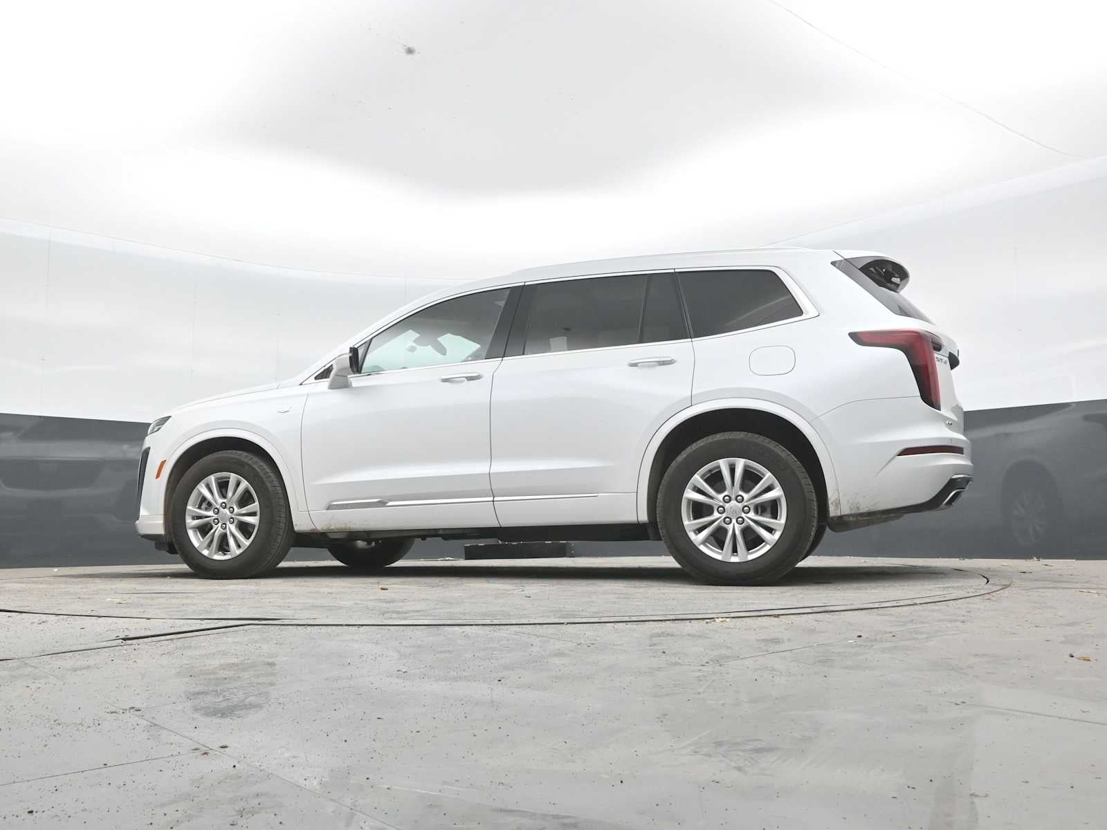 2024 Cadillac XT6 Luxury