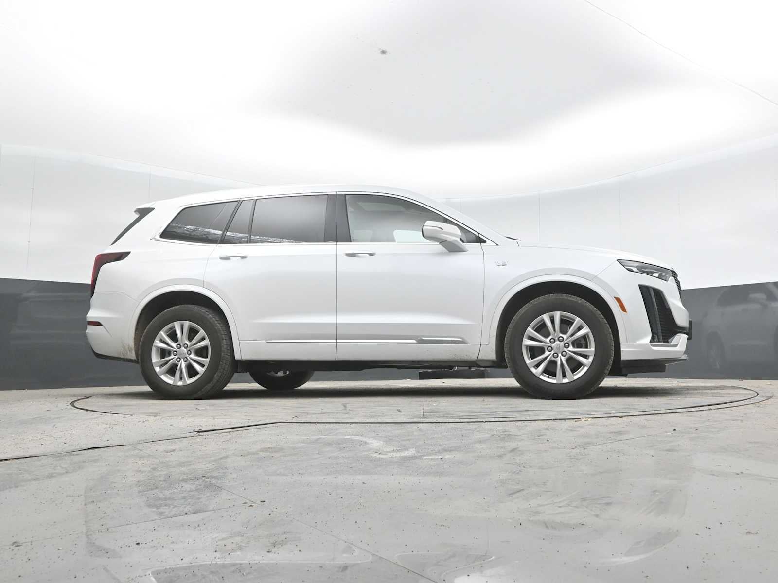 2024 Cadillac XT6 Luxury