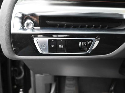 2025 Cadillac LYRIQ Luxury 1