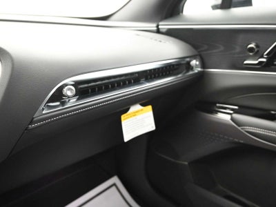 2025 Cadillac LYRIQ Luxury 1