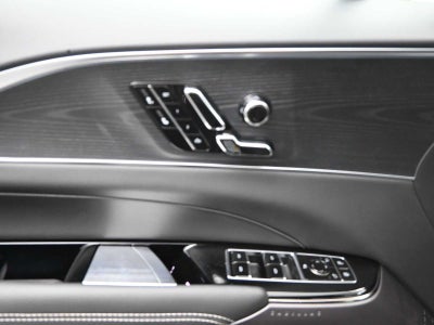 2025 Cadillac LYRIQ Luxury 1