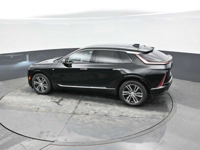 2025 Cadillac LYRIQ Luxury 1