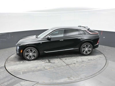 2025 Cadillac LYRIQ Luxury 1