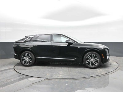 2025 Cadillac LYRIQ Luxury 1