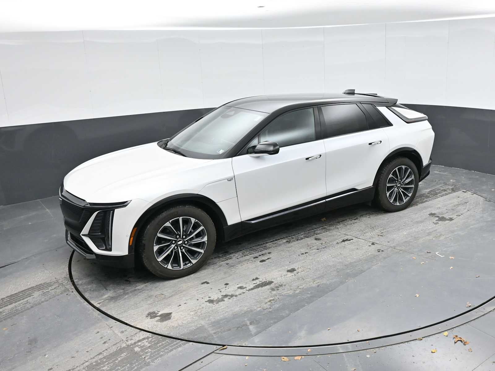 2025 Cadillac LYRIQ Sport 1