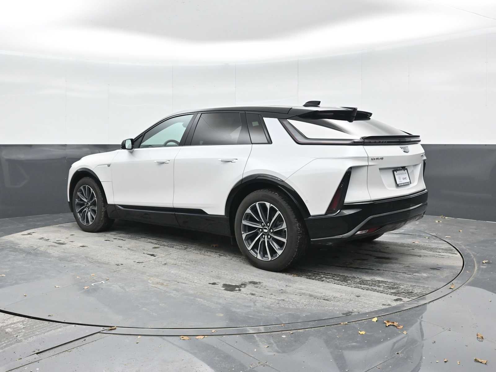 2025 Cadillac LYRIQ Sport 1