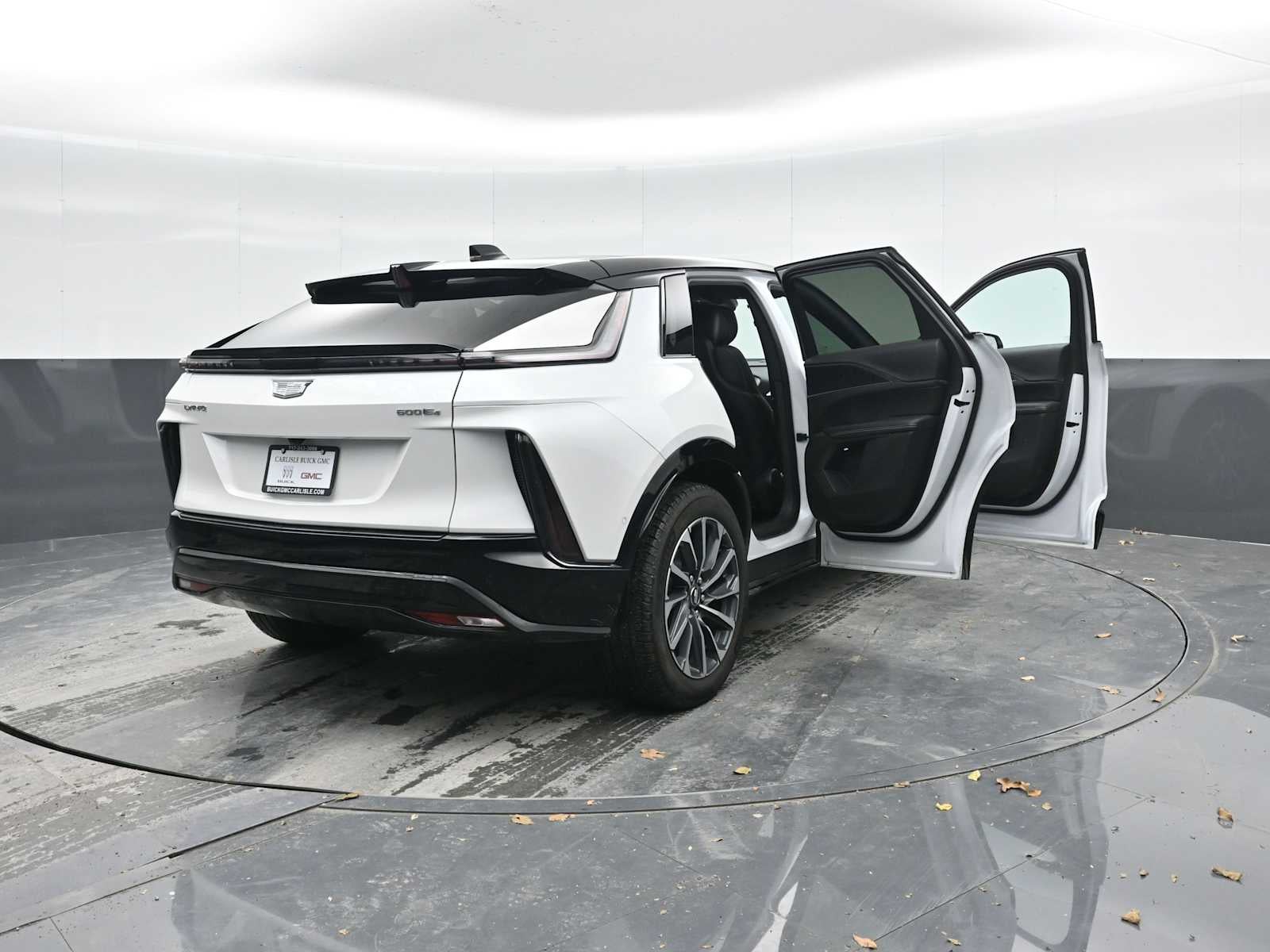 2025 Cadillac LYRIQ Sport 1