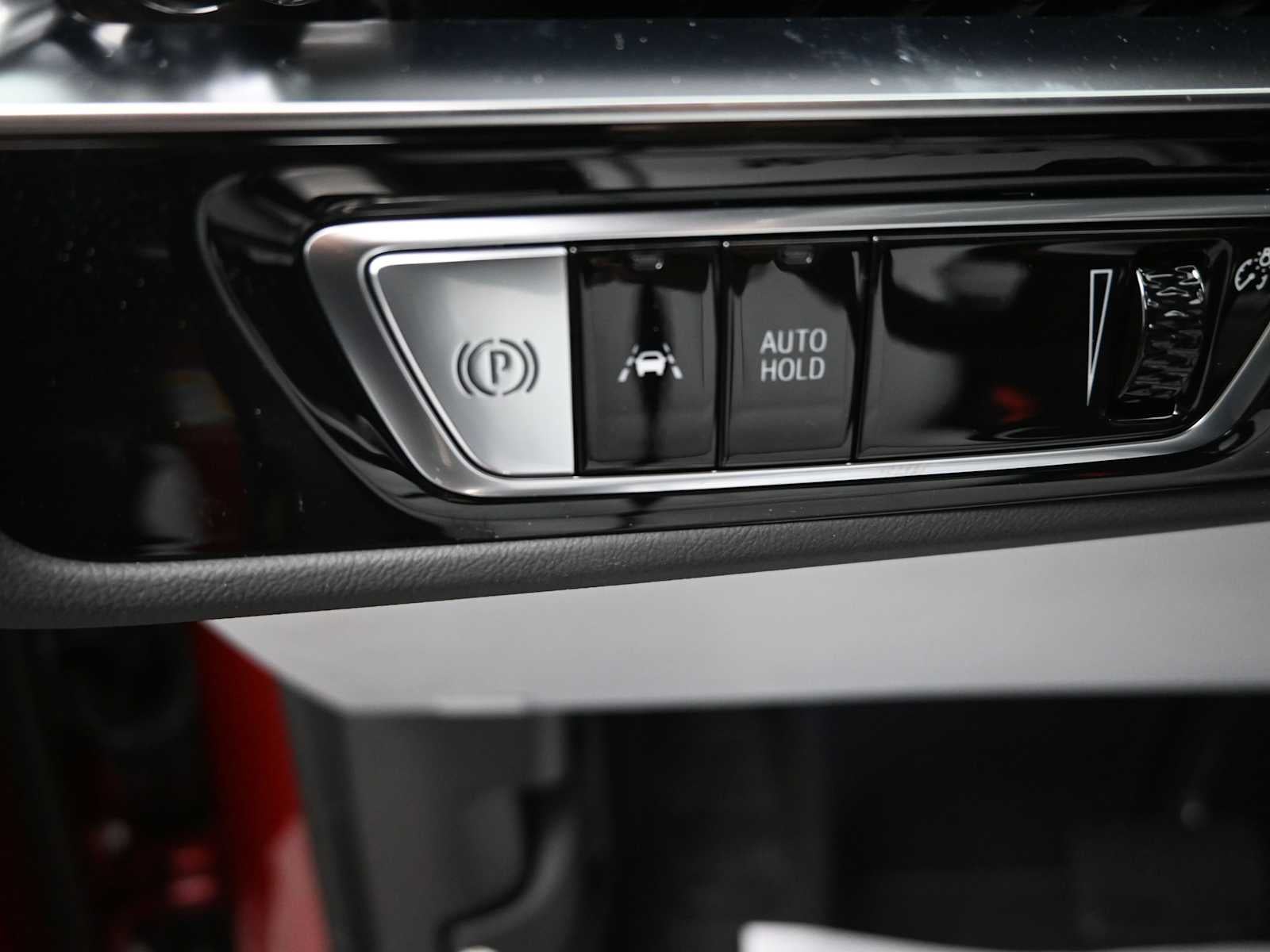 2025 Cadillac LYRIQ Sport 1