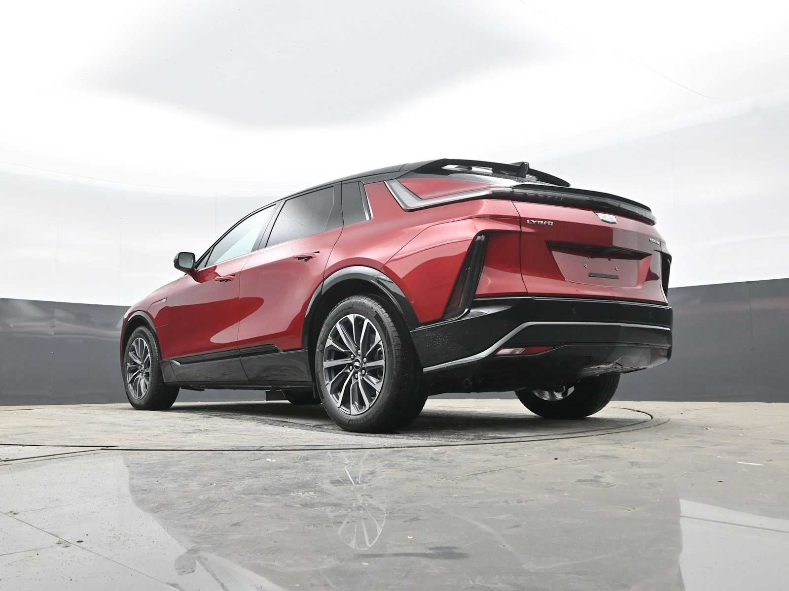 2025 Cadillac LYRIQ Sport 1