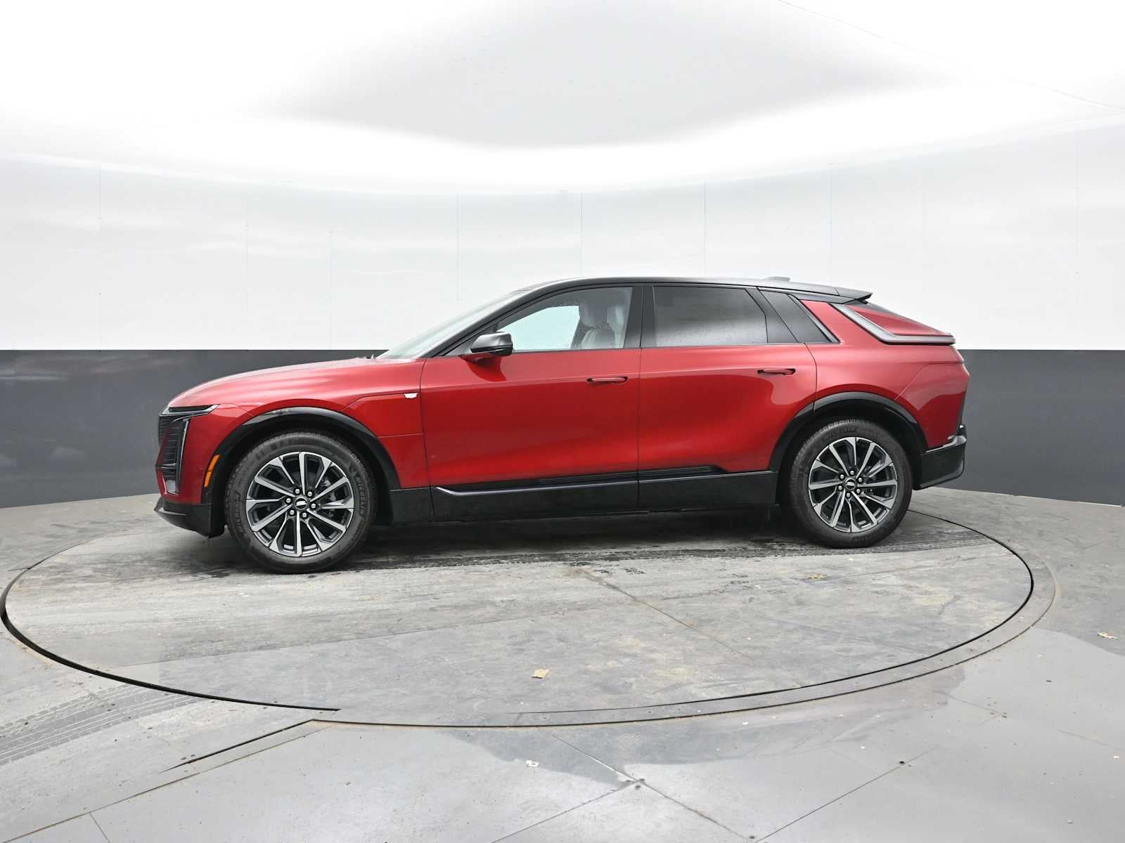 2025 Cadillac LYRIQ Sport 1