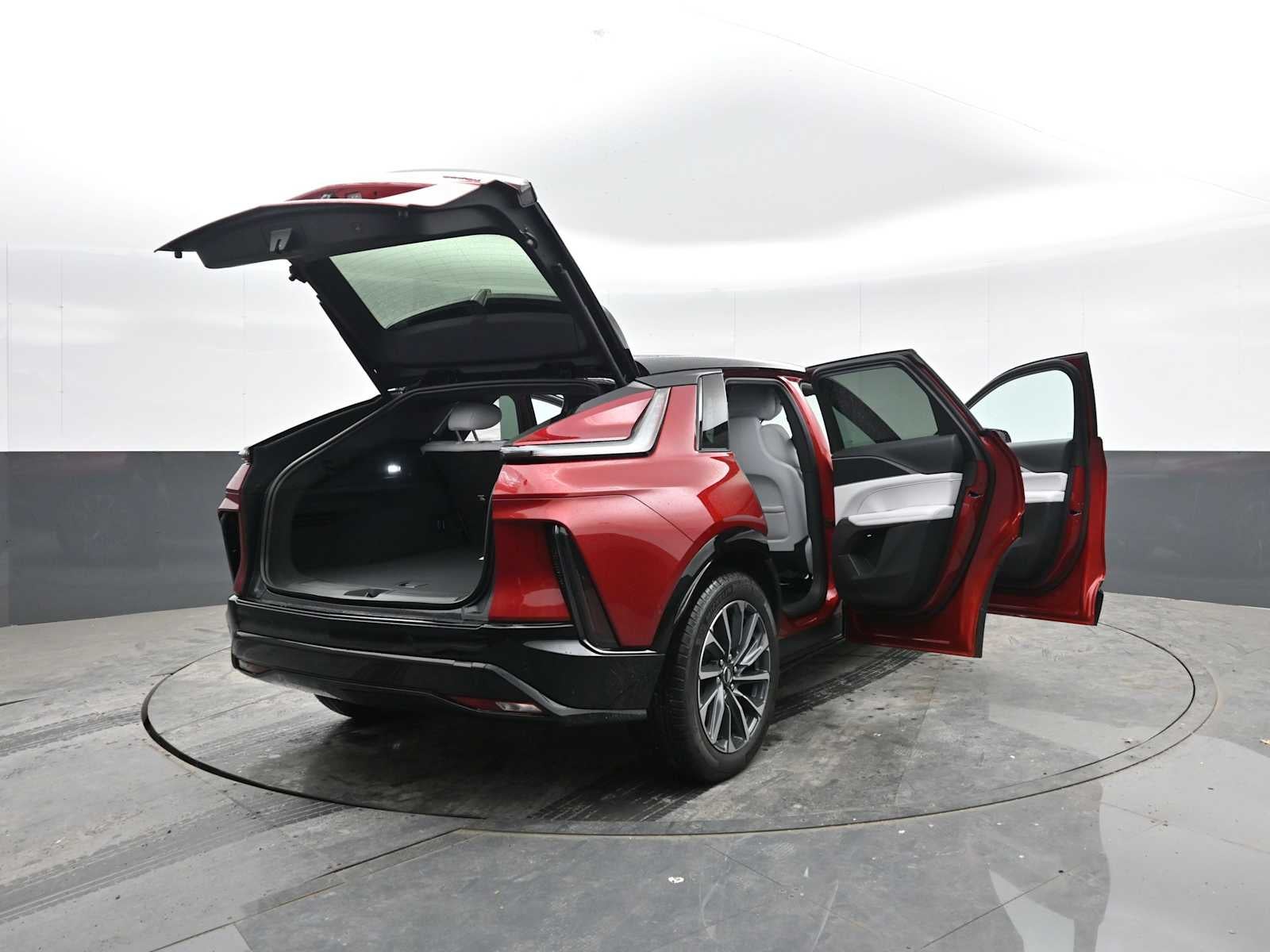 2025 Cadillac LYRIQ Sport 1