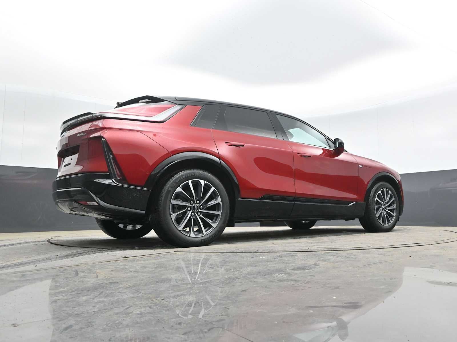 2025 Cadillac LYRIQ Sport 1