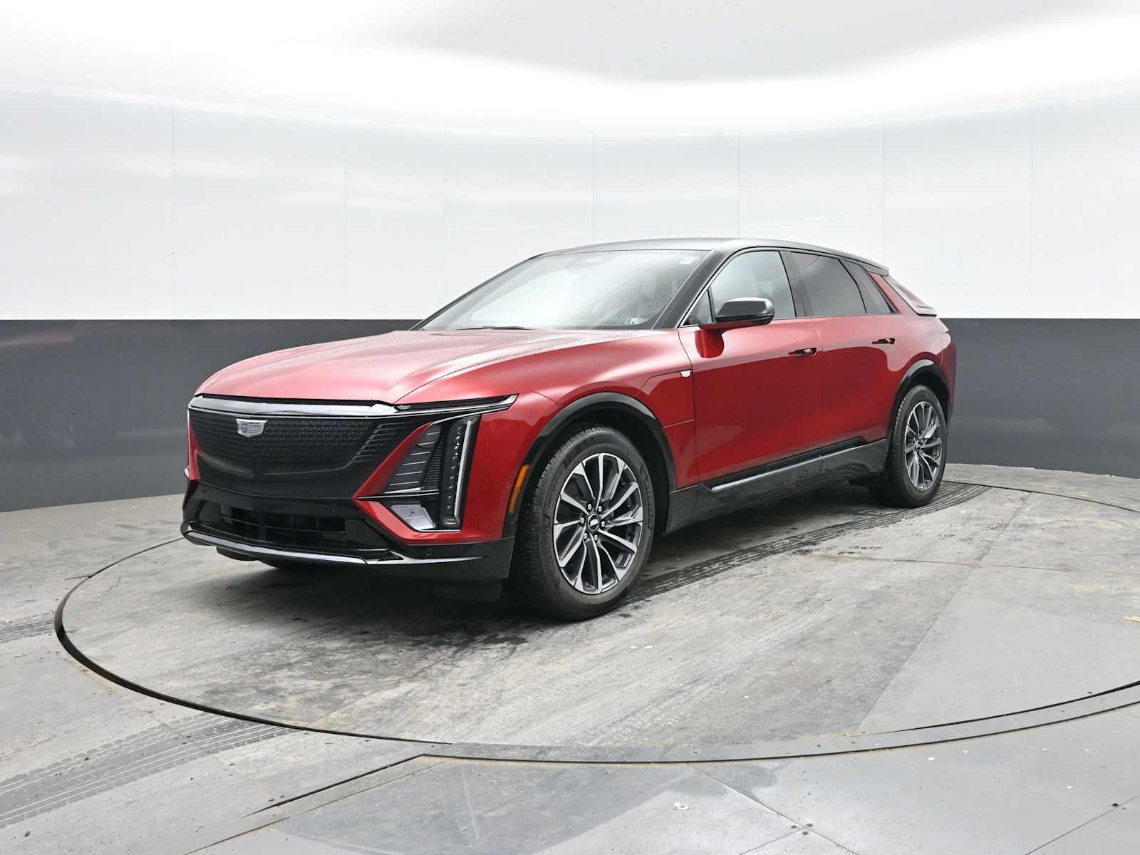 2025 Cadillac LYRIQ Sport 1