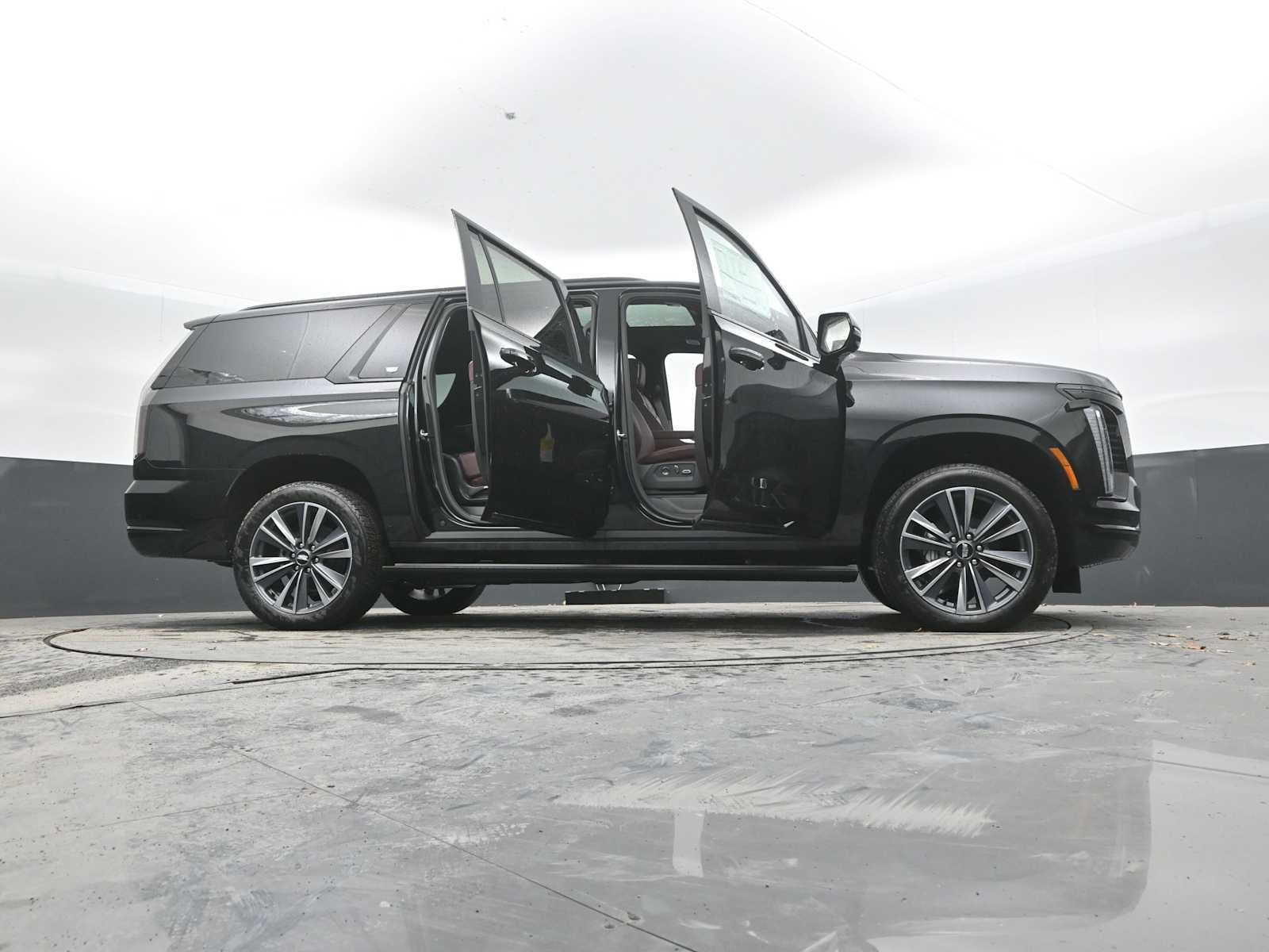 2026 Cadillac Escalade ESV Sport