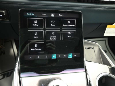 2025 Cadillac ESCALADE IQ Luxury 2