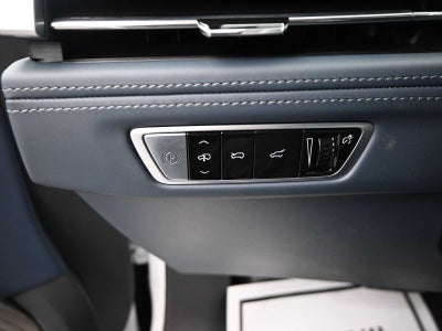 2025 Cadillac ESCALADE IQ Luxury 2