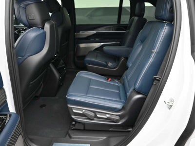 2025 Cadillac ESCALADE IQ Luxury 2