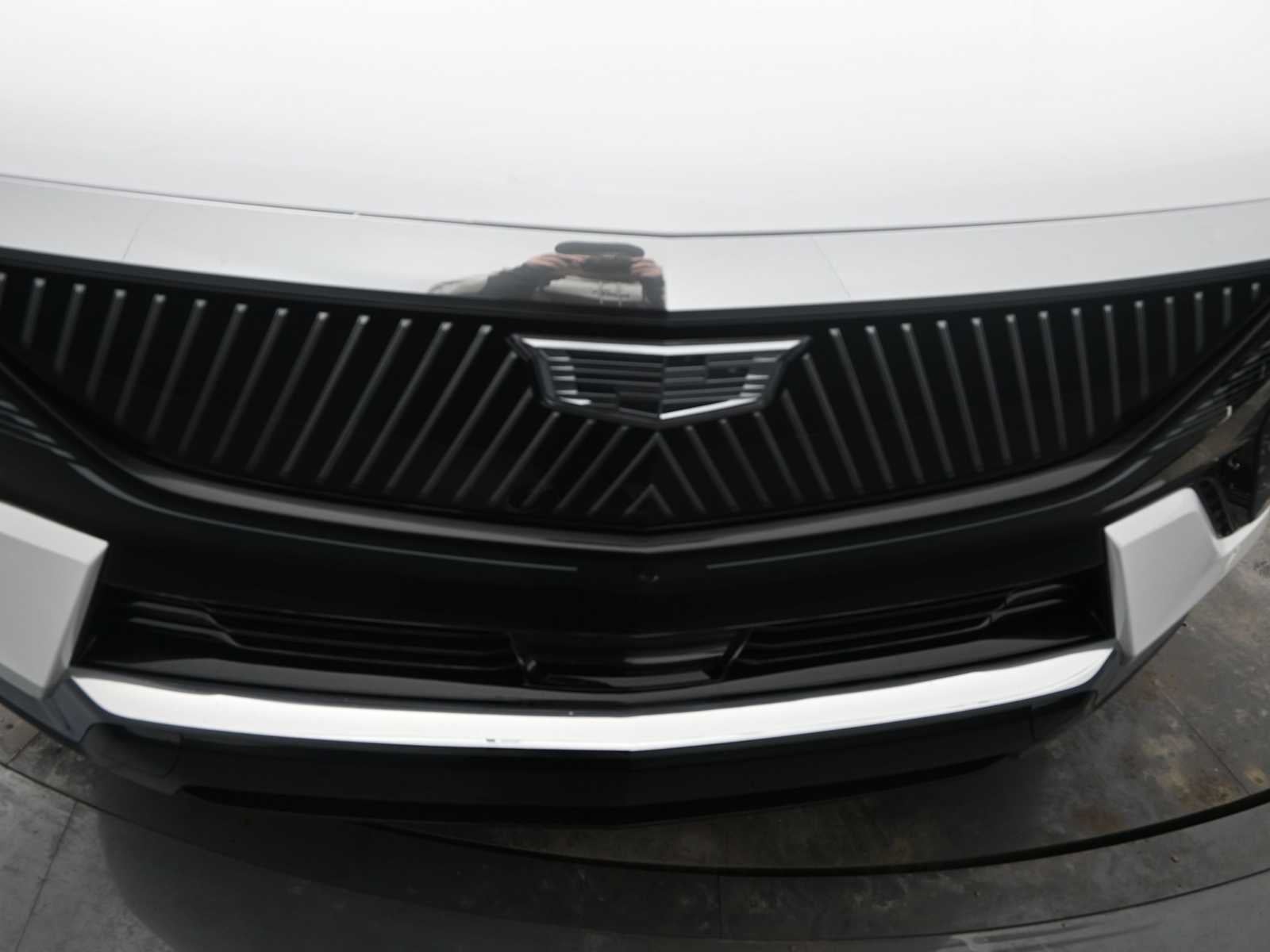 2025 Cadillac ESCALADE IQ Luxury 2