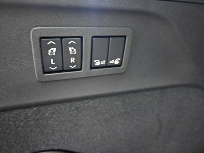 2025 Cadillac ESCALADE IQ Luxury 2