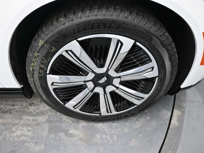 2025 Cadillac ESCALADE IQ Luxury 2