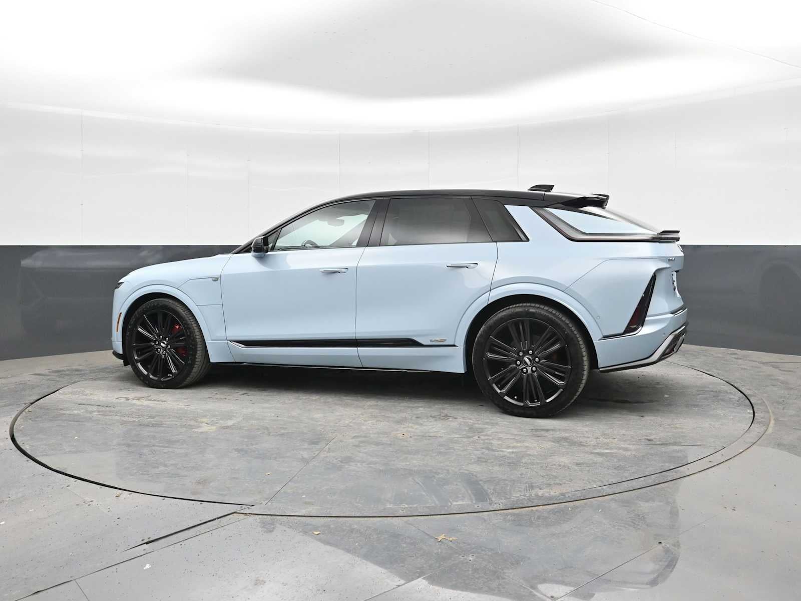 2026 Cadillac LYRIQ V-Series