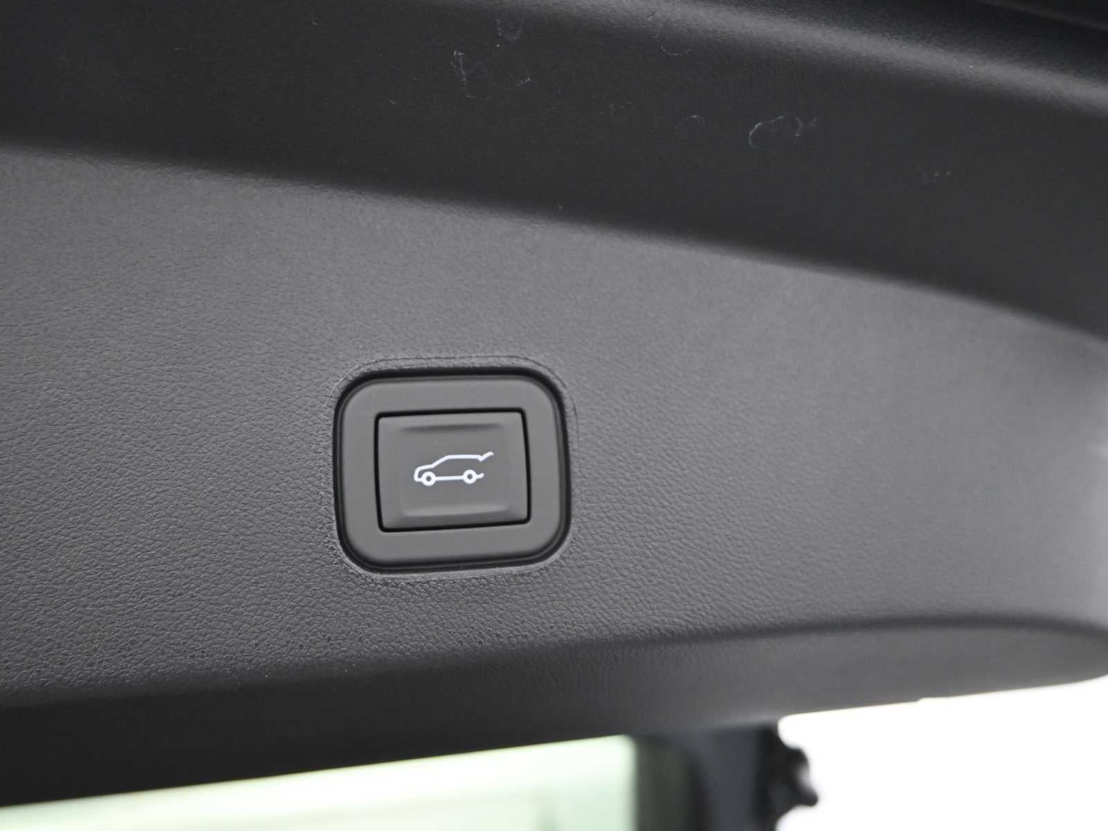 2026 Cadillac LYRIQ V-Series