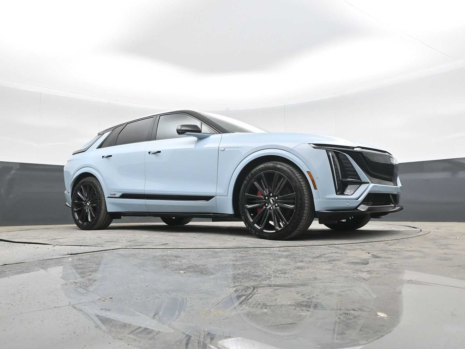 2026 Cadillac LYRIQ V-Series