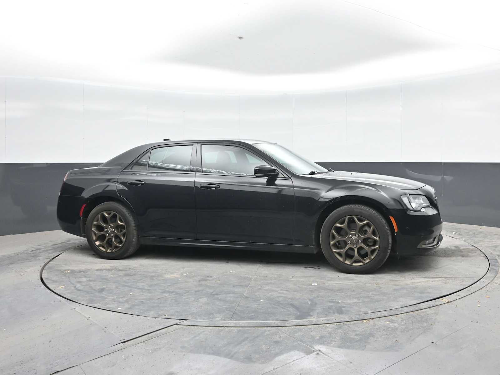 2017 Chrysler 300 300S Alloy Edition