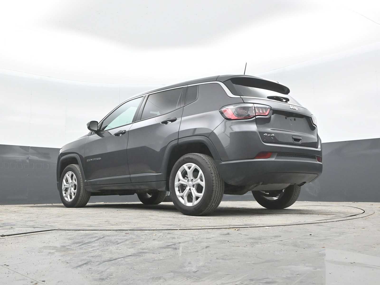 2024 Jeep Compass Sport