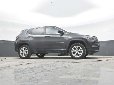 2024 Jeep Compass Sport