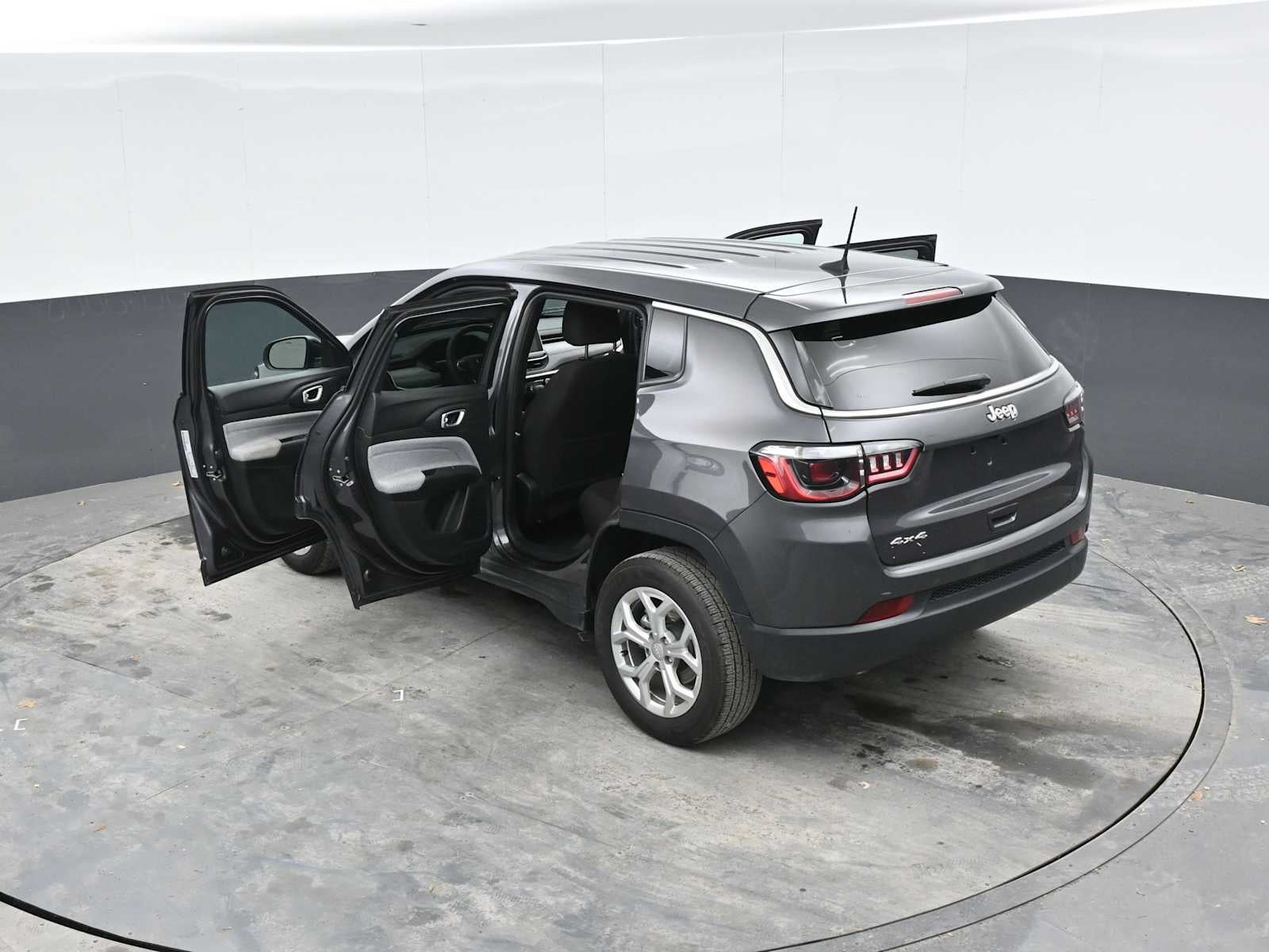 2024 Jeep Compass Sport