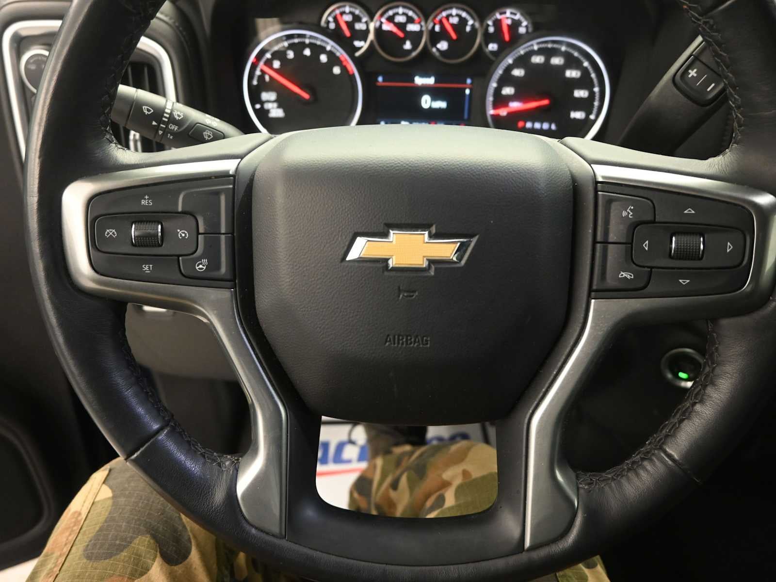 2022 Chevrolet Silverado 1500 LTD LT (2FL)