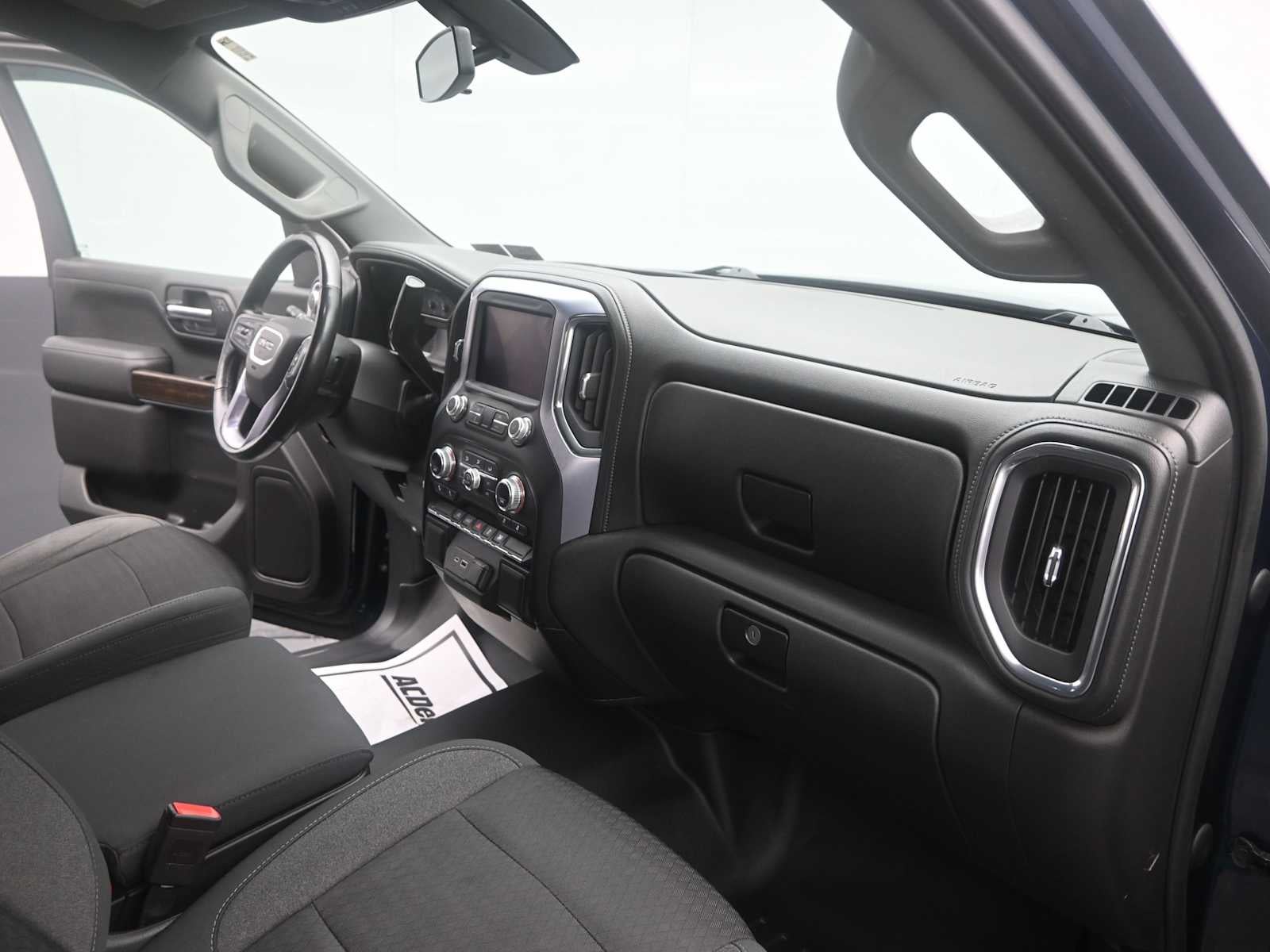 2020 GMC Sierra 1500 SLE