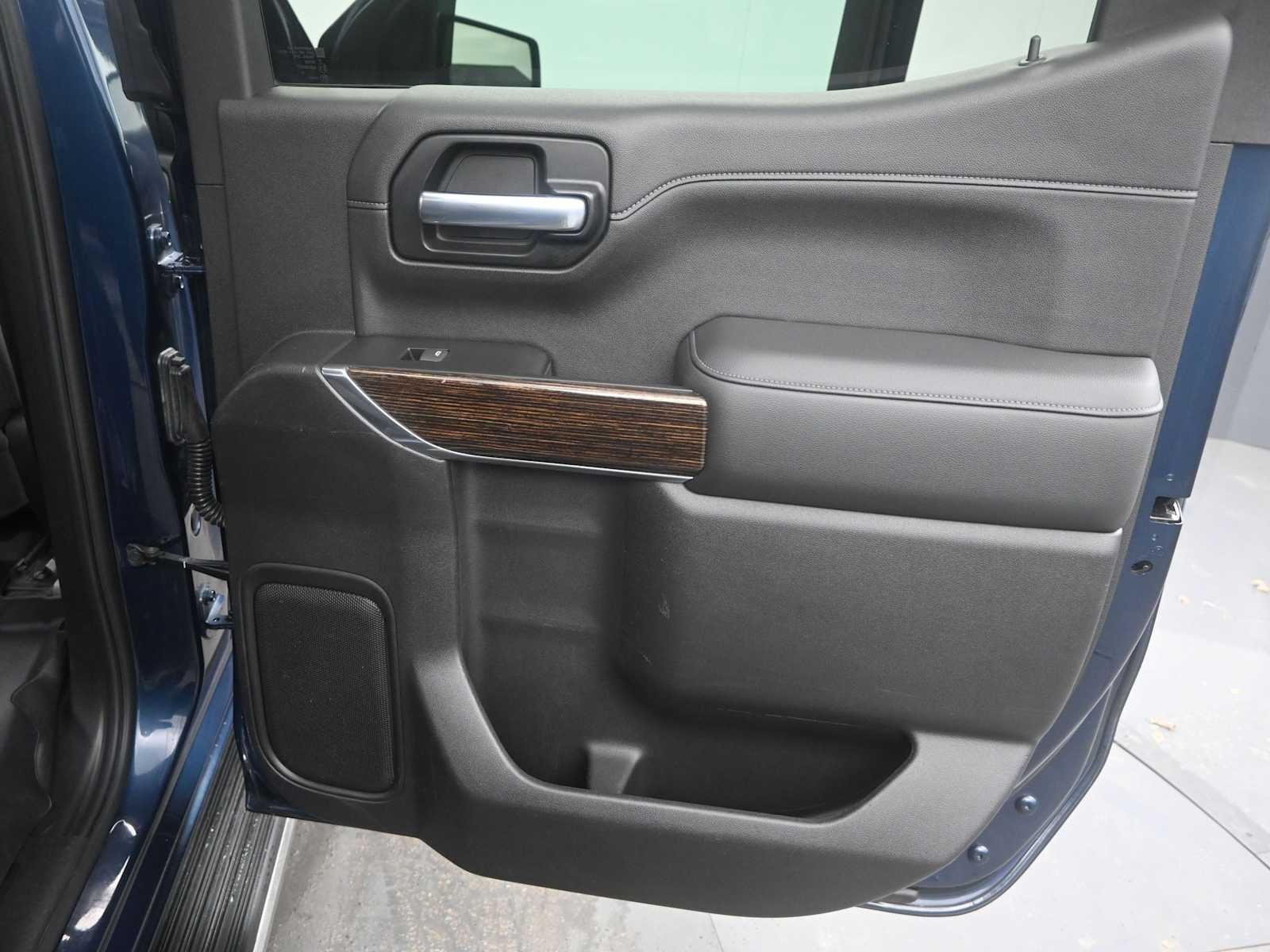 2020 GMC Sierra 1500 SLE