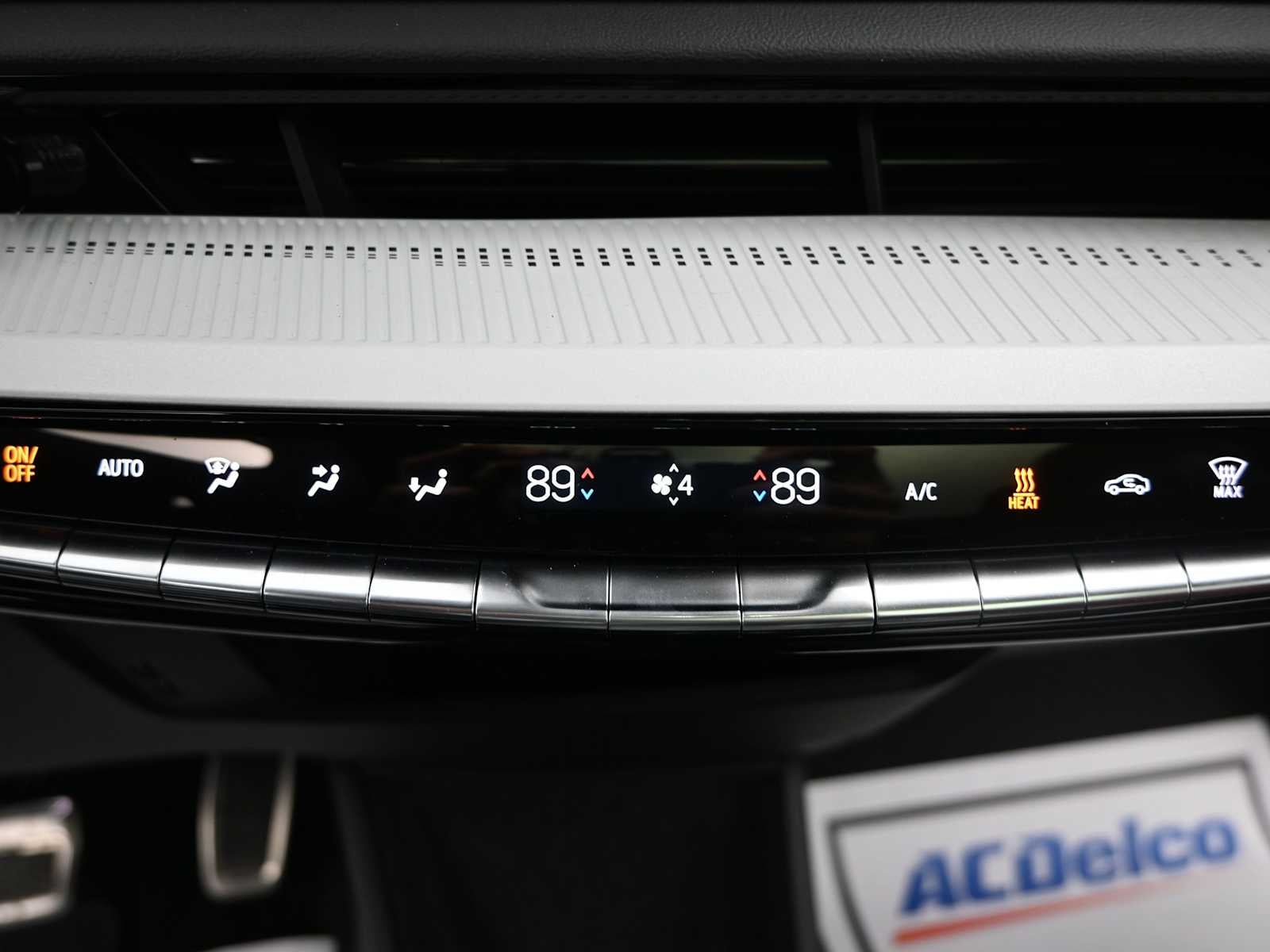 2025 Cadillac OPTIQ Sport 2