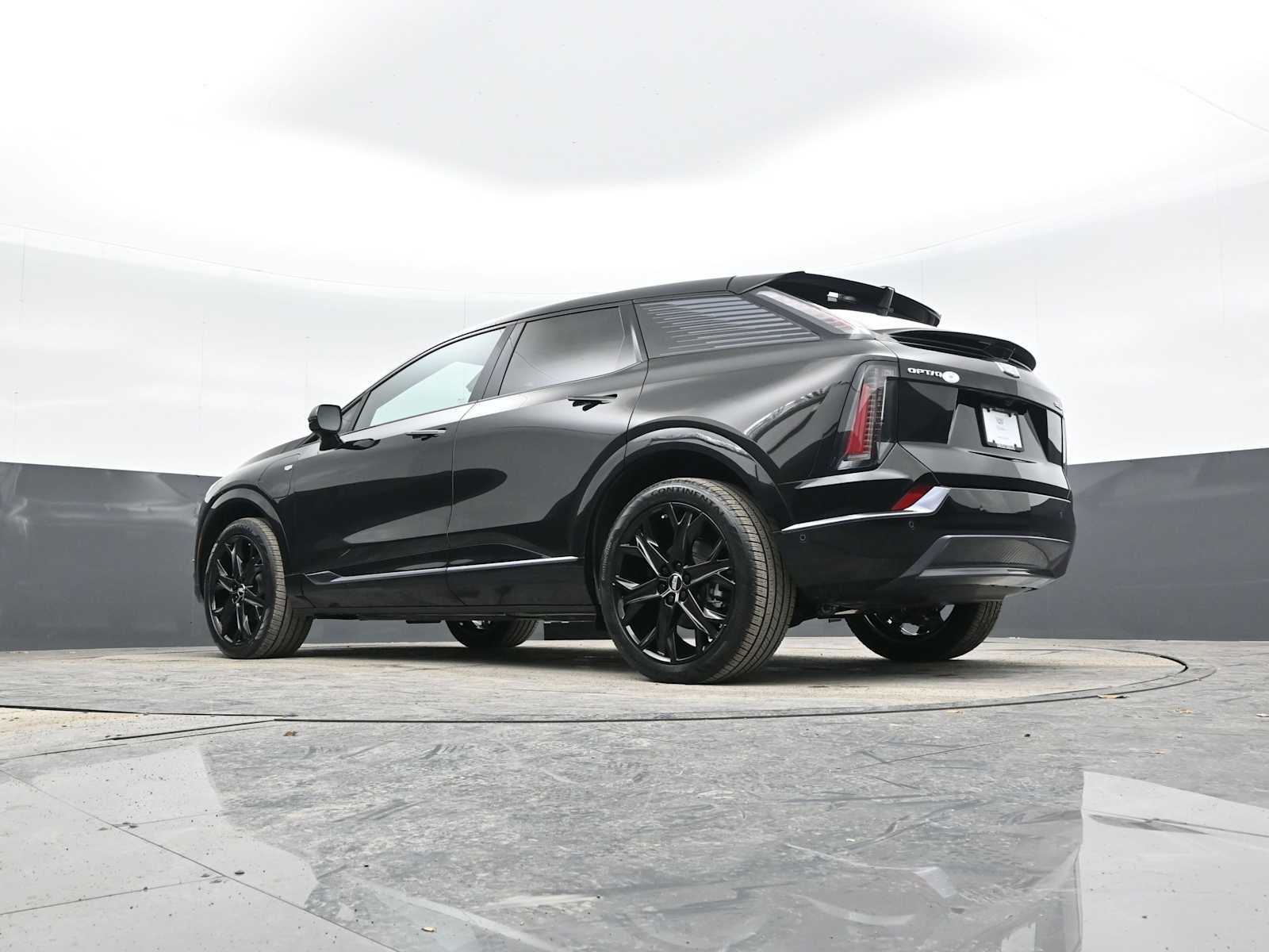 2025 Cadillac OPTIQ Sport 2