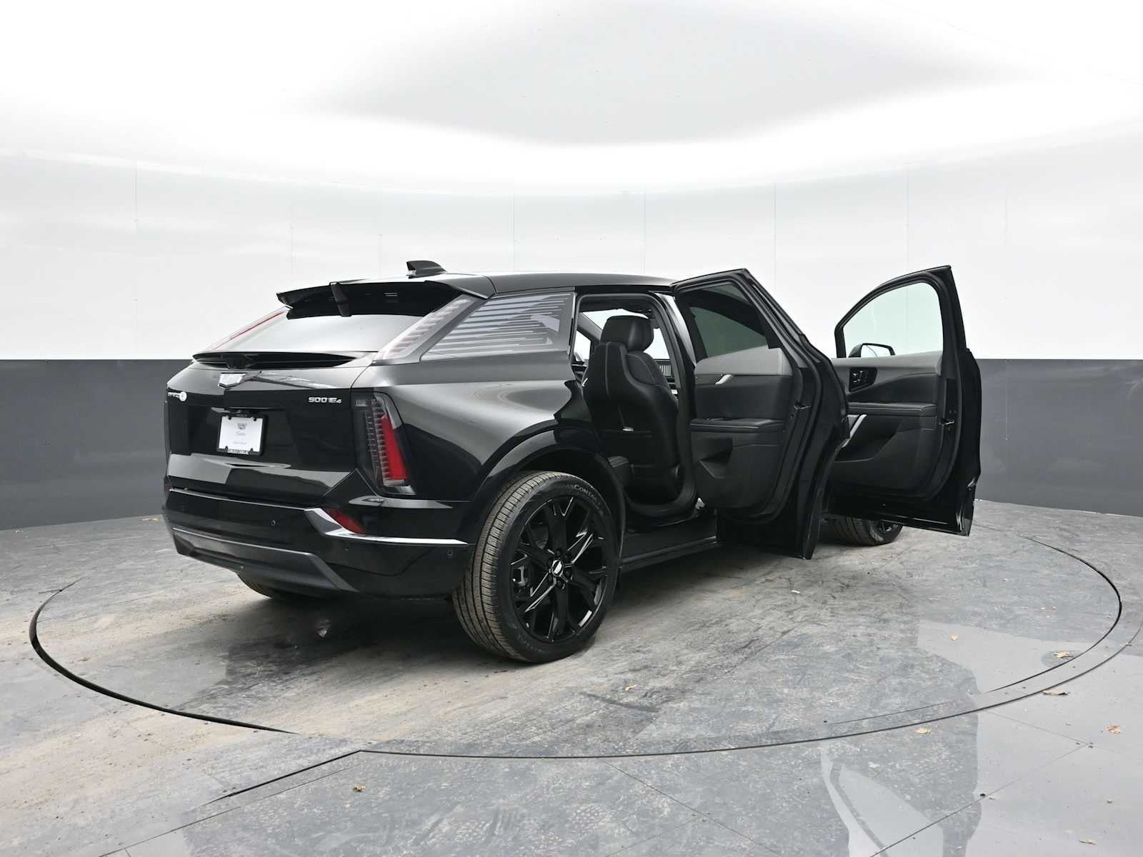 2025 Cadillac OPTIQ Sport 2