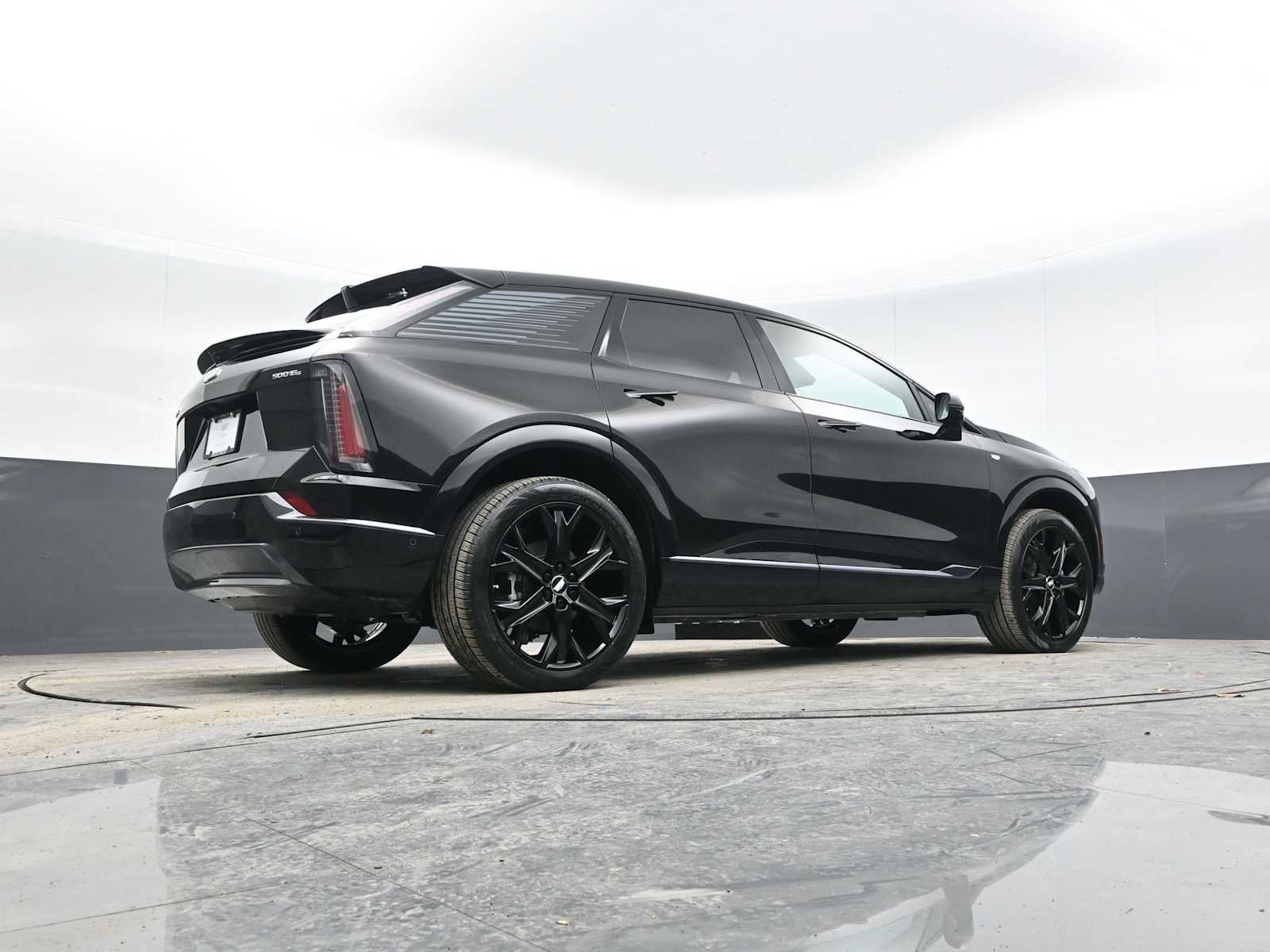 2025 Cadillac OPTIQ Sport 2