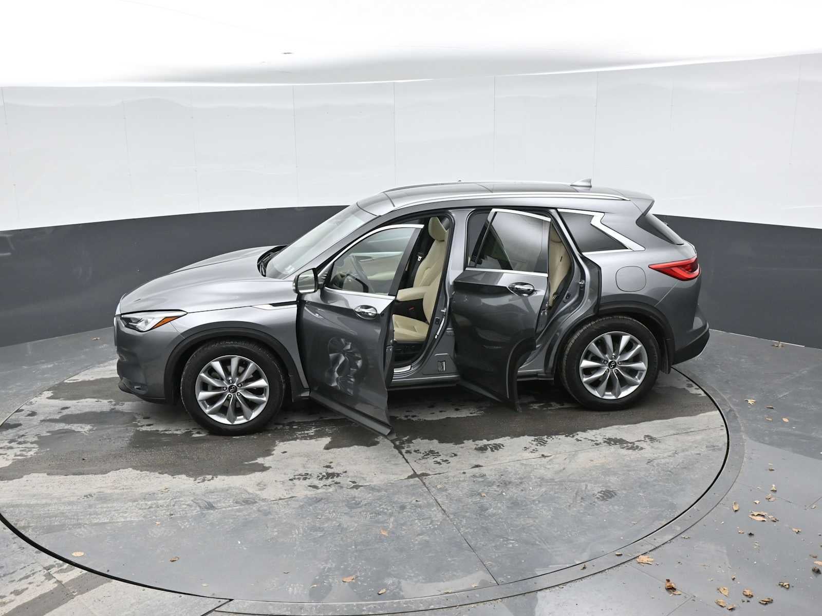 2021 INFINITI QX50 LUXE