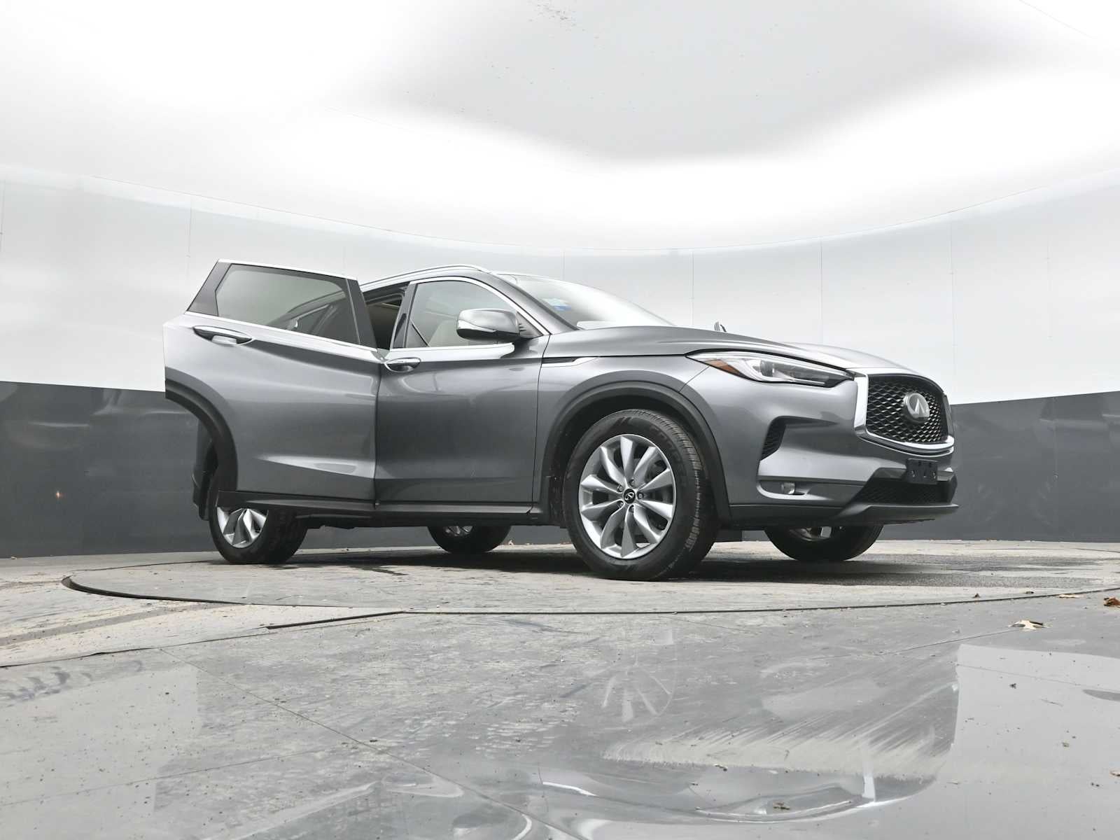 2021 INFINITI QX50 LUXE