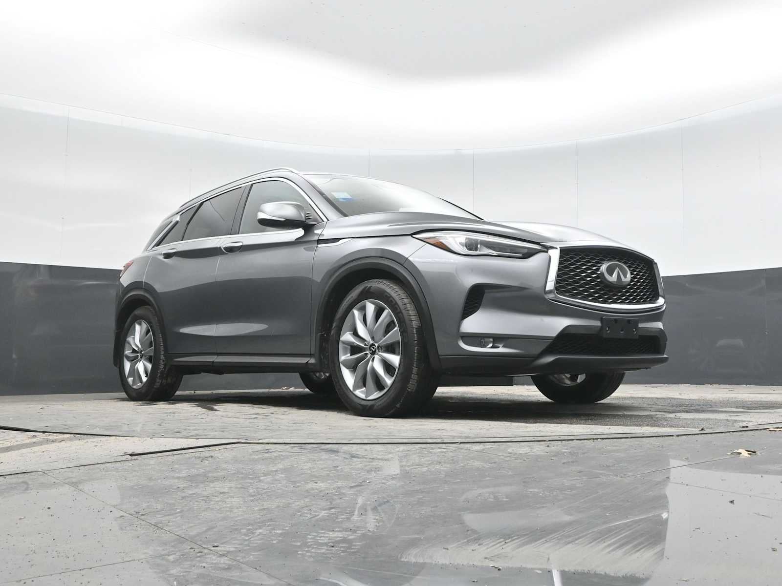 2021 INFINITI QX50 LUXE
