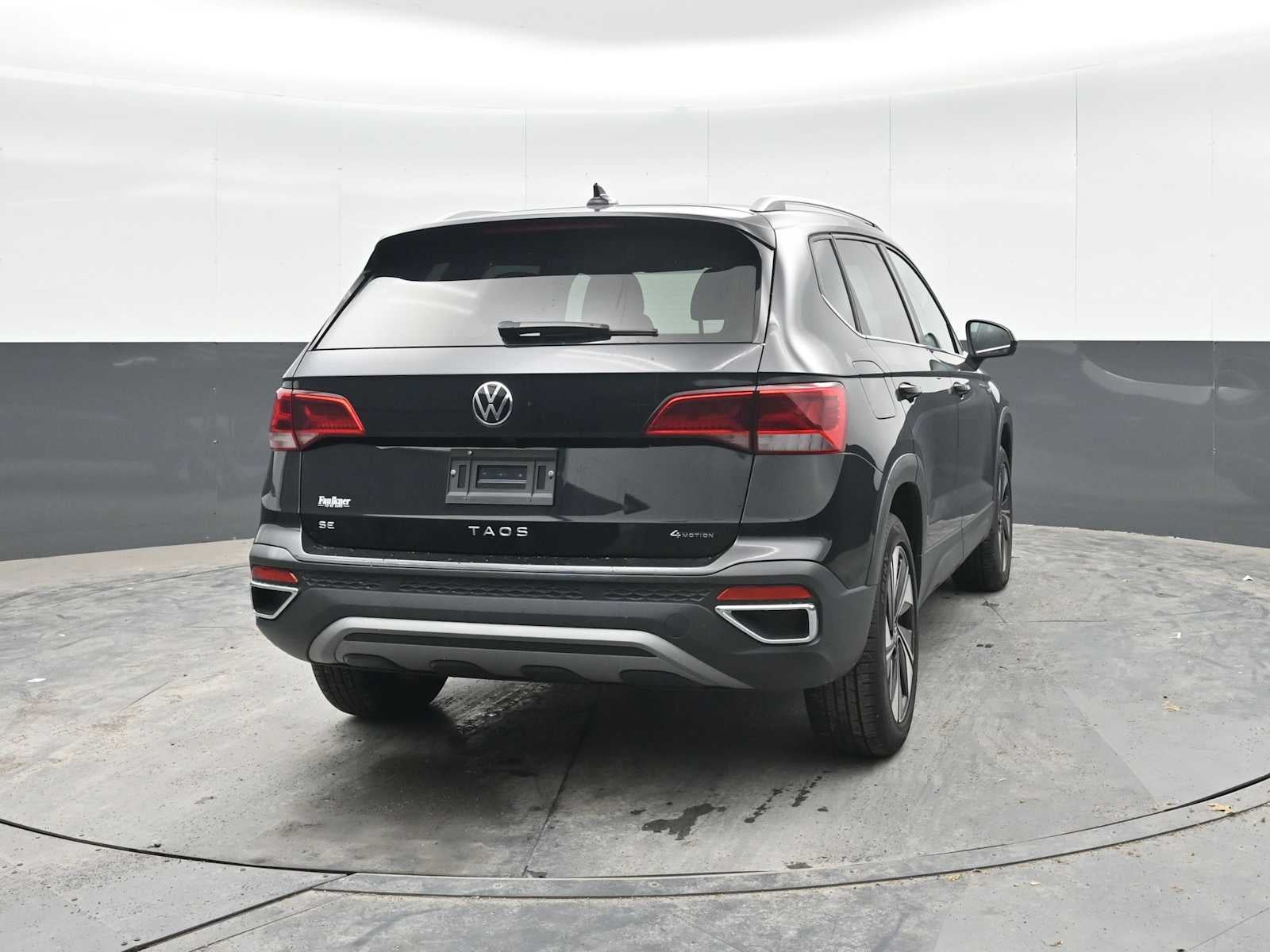 2024 Volkswagen Taos SE