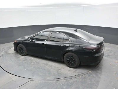 2022 Toyota Camry Hybrid LE
